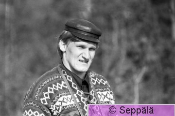 28  Helge Hakala matkalla harjulle 1972  KH.jpg